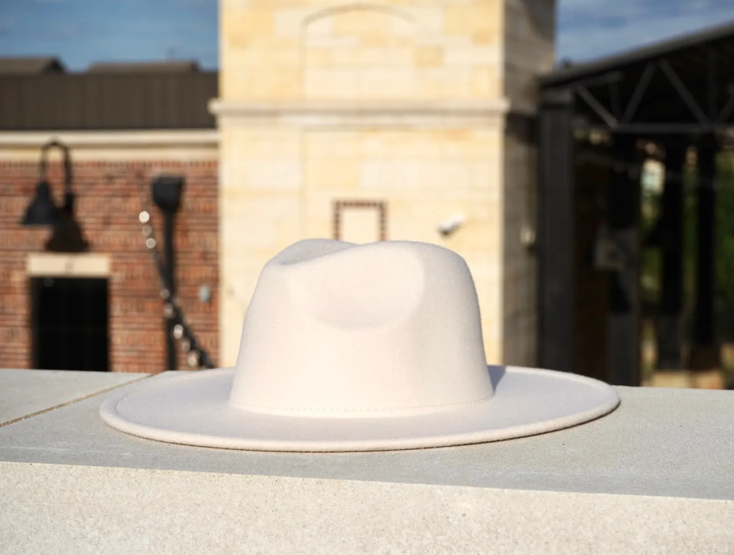 Atlanta Wide Brim Fedora - Cream