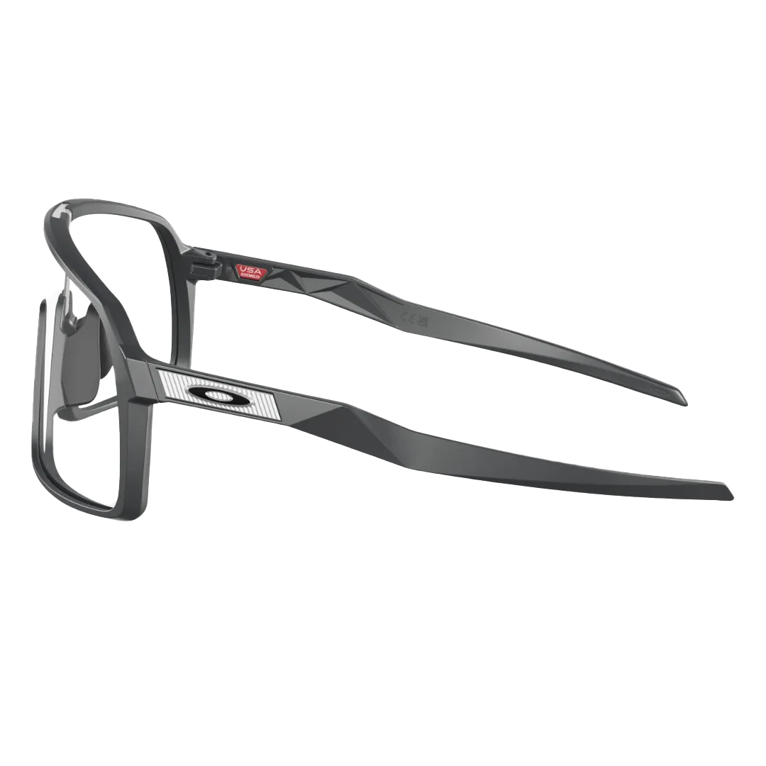 Oakley - Sutro - Matte Carbon (Clear Photochromic)